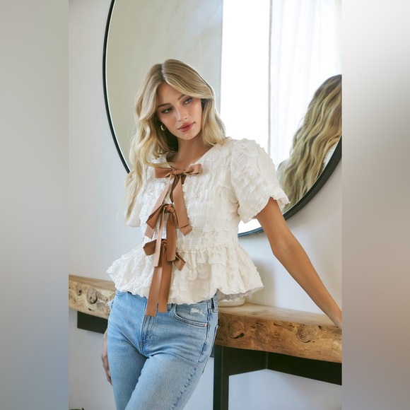 263B. Bubble Babydoll Blouse With Contrast Bow Tie - Cream - Picture 1 of 4